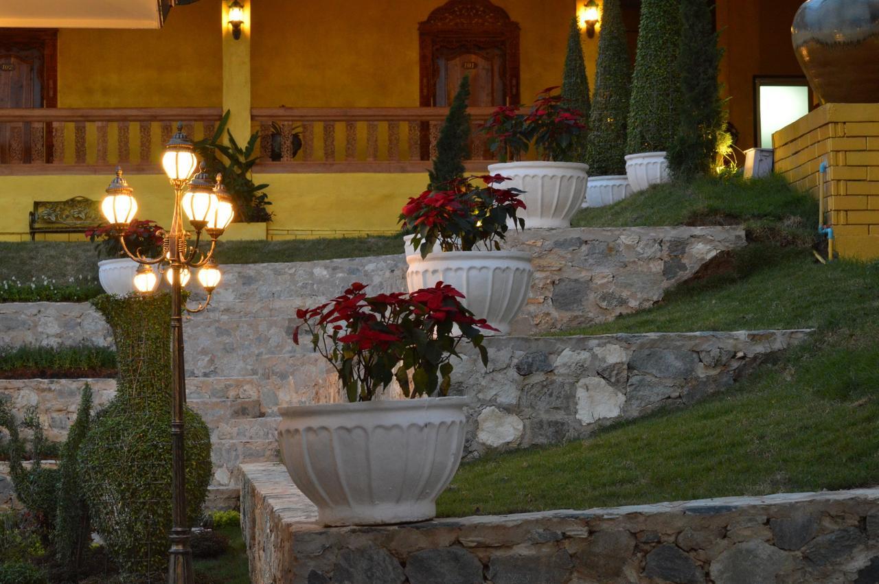 The M Bokeo Hotel Huay Xai Екстериор снимка